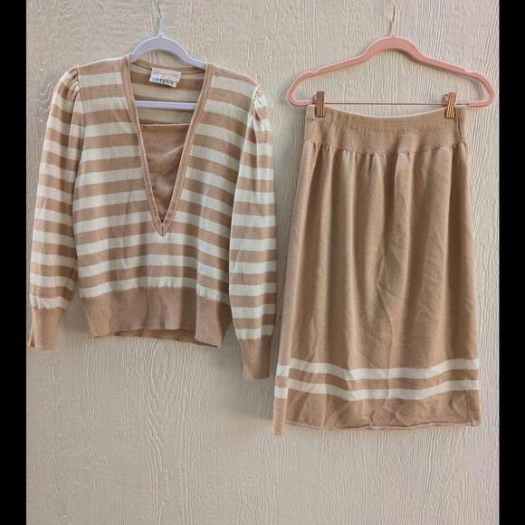 Vintage Vivanti Two Piece Sweater And Skirt Unionade Neutral Size 12 - Picture 1 of 9